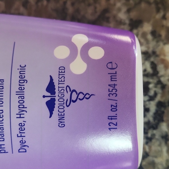 VAGISIL PH Balance Dailt Intimate wash new 12 fl oz dye free hypoallergenic - Picture 4 of 4